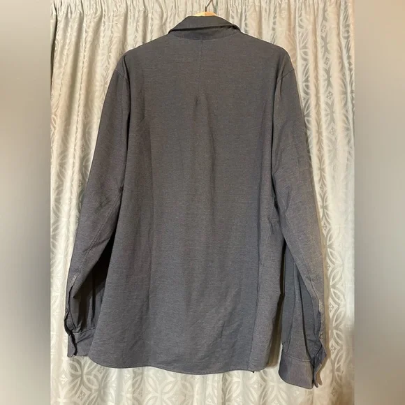 Lululemon Mens XL New Venture Classic Fit Long Sleeve Button Down Shirt Blue EUC